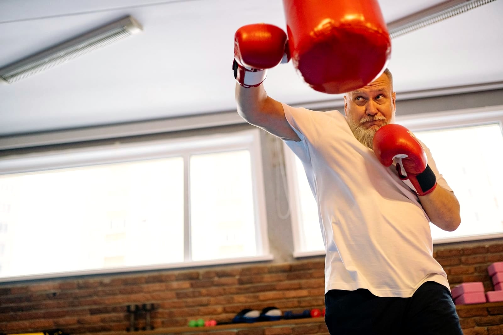 Punching-ball sur pied